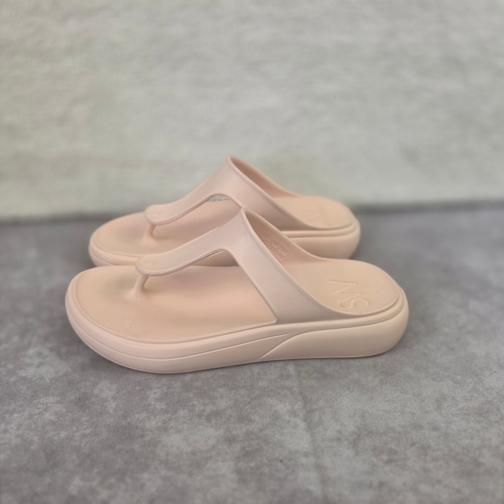 Stuart Weitzman Goldie Jelly Sandals Blush Pink Thong Platform Flip Flops 9B